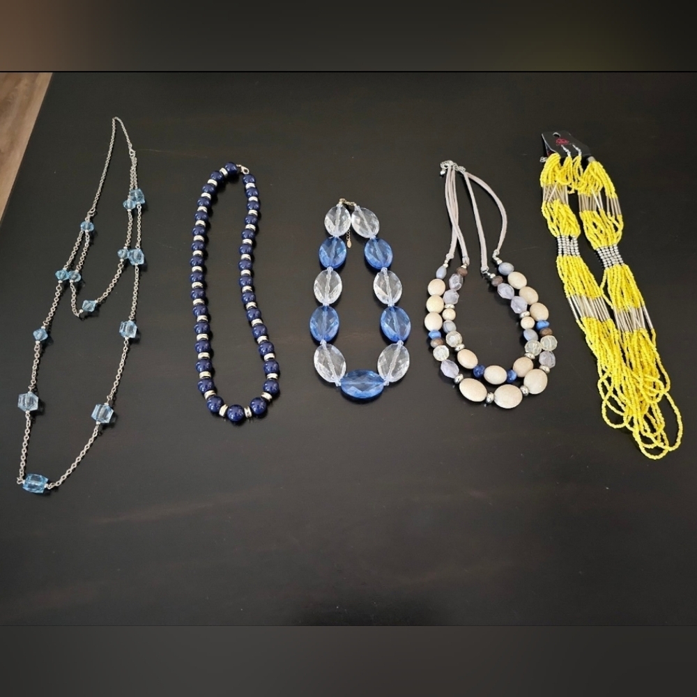Necklaces - Picture 2 of 3